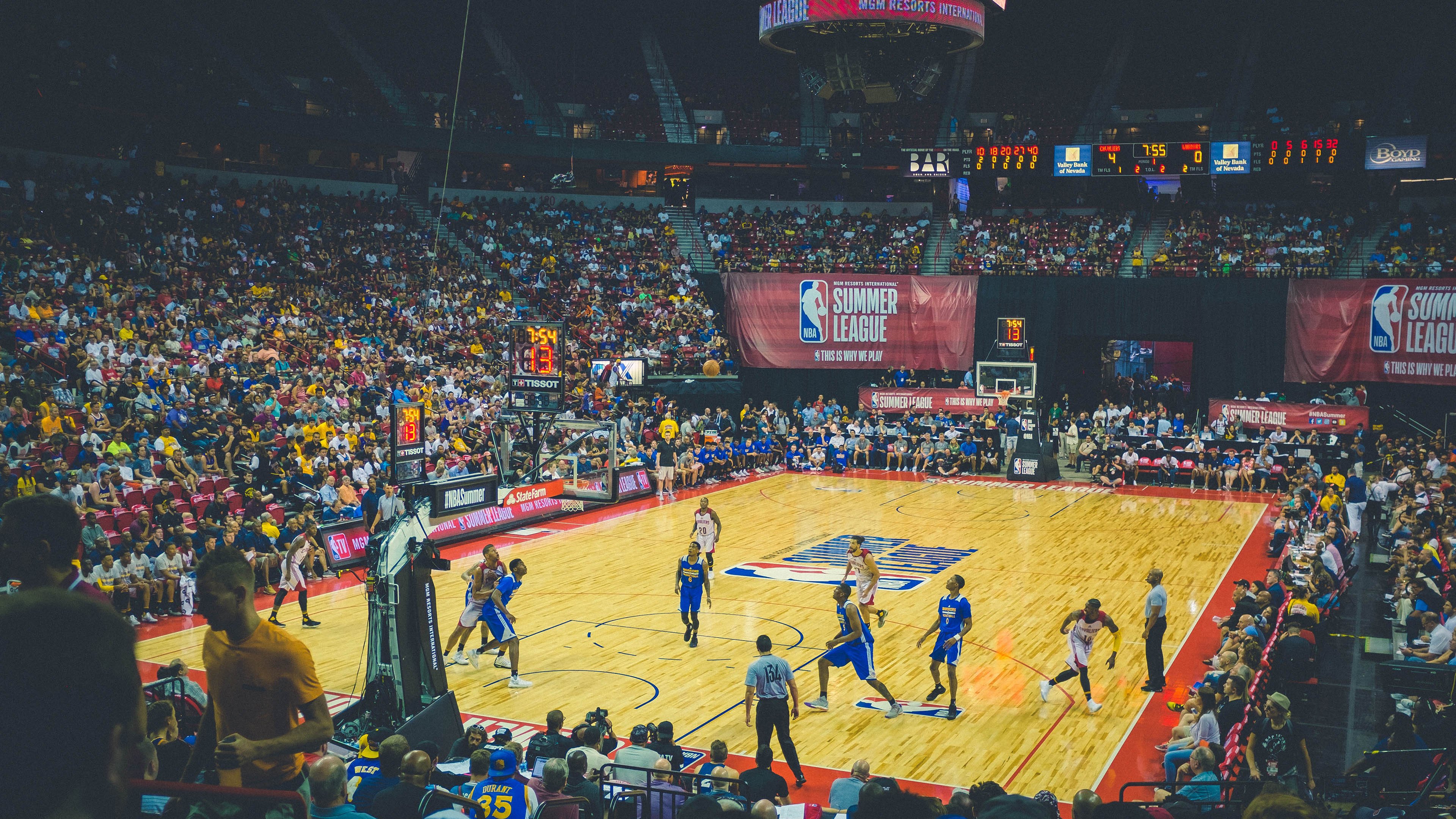 体育产业投资峰会聚焦赛事运营与品牌合作新机遇，中国体育产业峰会