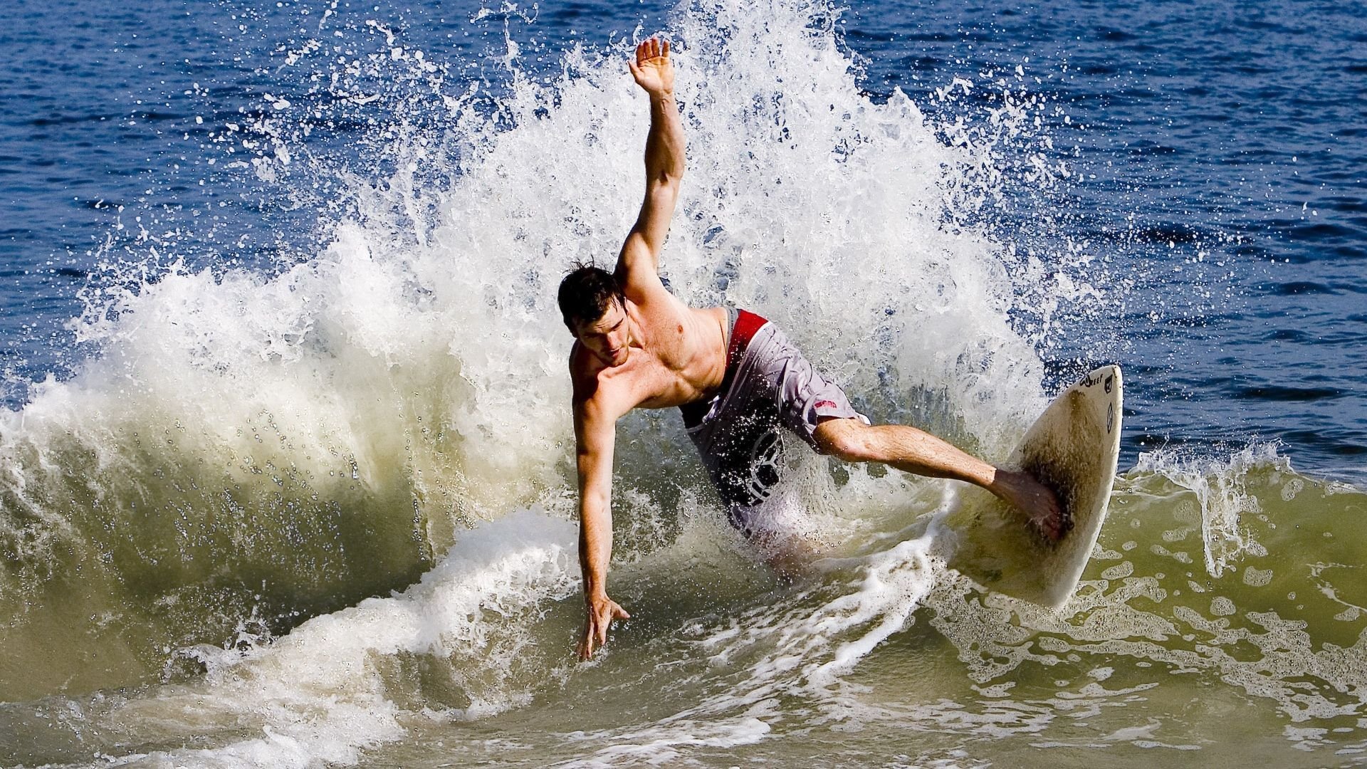 英超最后冲刺：一切皆有可能！，英超最后两轮