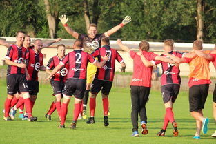 弗莱堡前锋梅开二度，队内竞争加剧，弗莱堡市